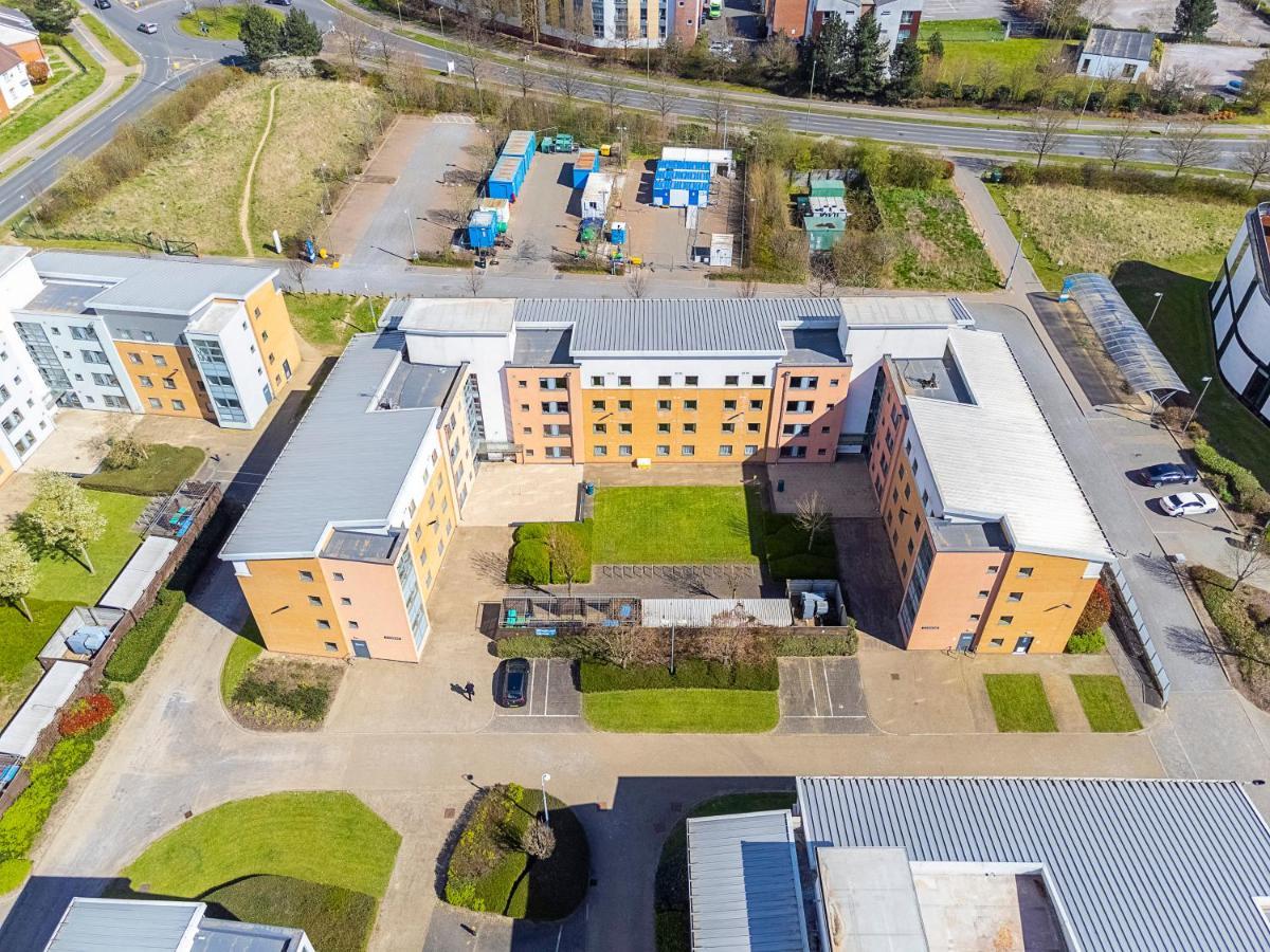 Vibrant Ensuite Rooms, Hatfield - Sk Exteriér fotografie